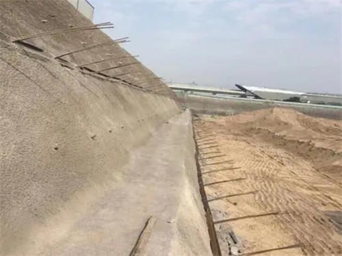 门源河道边坡加固